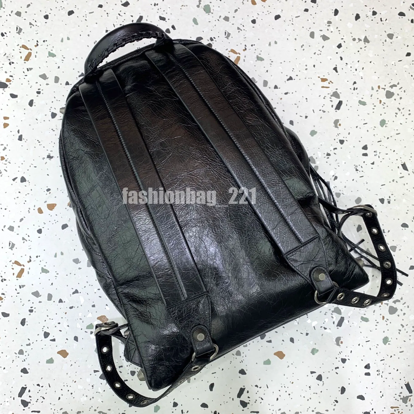 e louis vuitton lockme backpack Louis Vuitton Black/White Leather Mechanical Flowers Lockme Backpack Bag