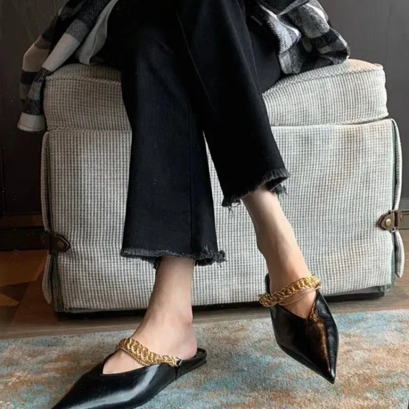 Womens Outside Wear Summer Baotou Shallow Mouth Metal Chain Soft Slip Flat Shoes Pointed Toe Half Slippers 251226_voghion.com