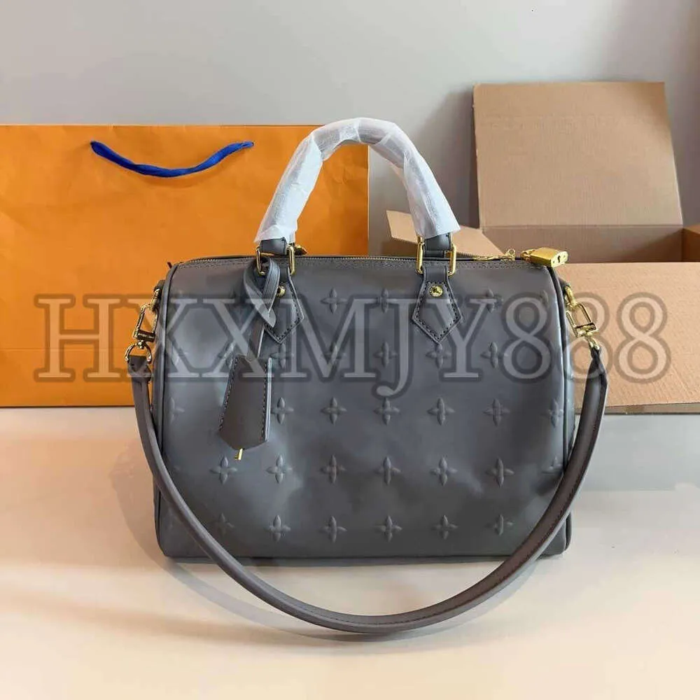 mens-leather-travel-bag-large-genuine-leather-crossbody-handbag-with