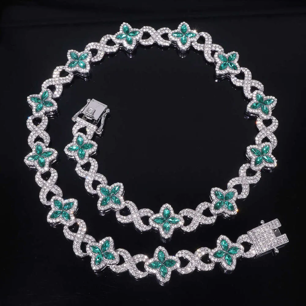 Four-Pointed Star Set Designer Necklace With Colored Diamonds Unique Four-Leaf Clover Design_voghion.com