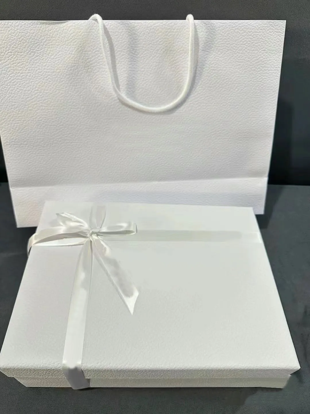 VIP Wallet Handbag   Secure Payment Link Organizer  ... 