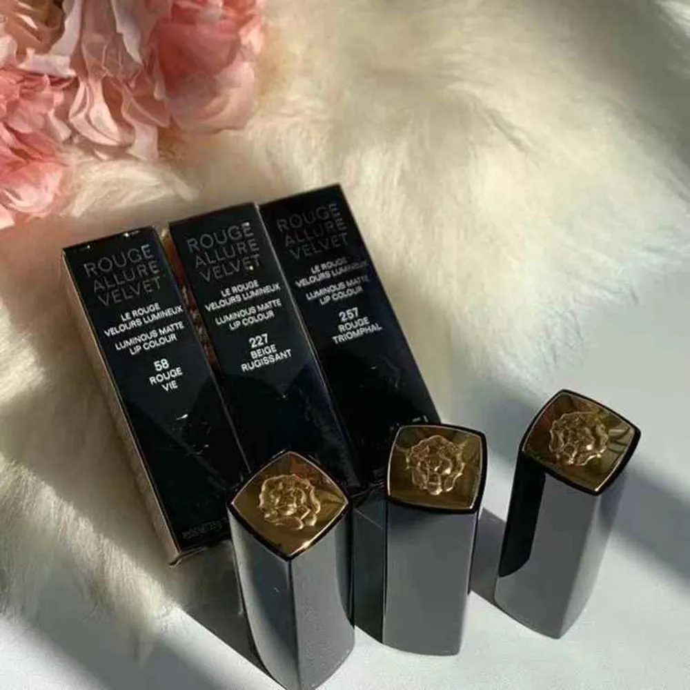 Long Lasting Matte Lipstick: Vibrant Lip Color,... 