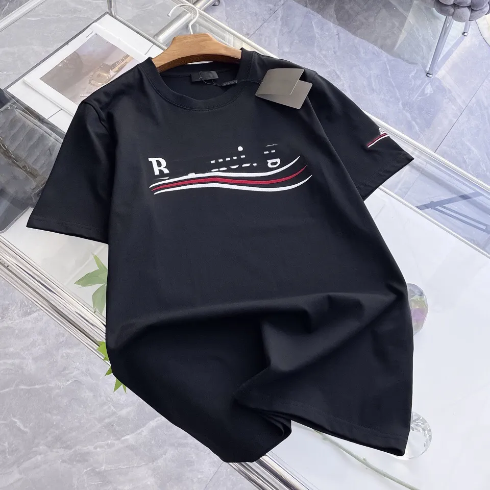 Male Designer Round Neck T-Shirt: Multifunctional Casual Embroidered ...