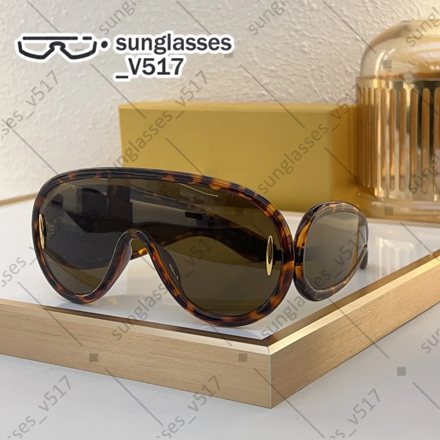 11 Oversized Sunglasses/Shades Amazon.com: Outray Square Oversized Sunglasses Women Trendy  main image 2
