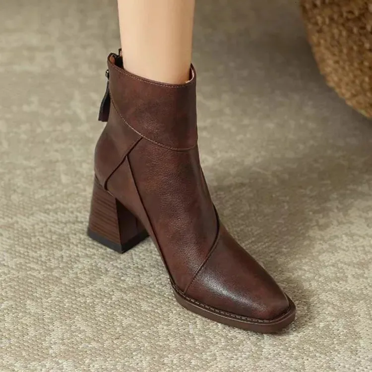 Women's Chunky Ankle Boots Retro Brown Leather Square Toe Heels_voghion.com