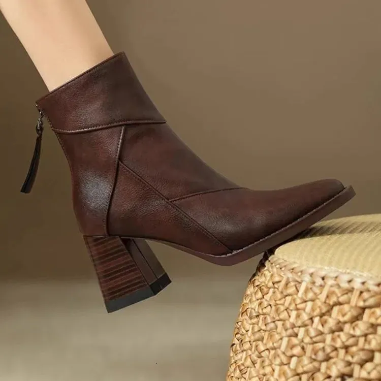 Women's Chunky Ankle Boots Retro Brown Leather Square Toe Heels_voghion.com