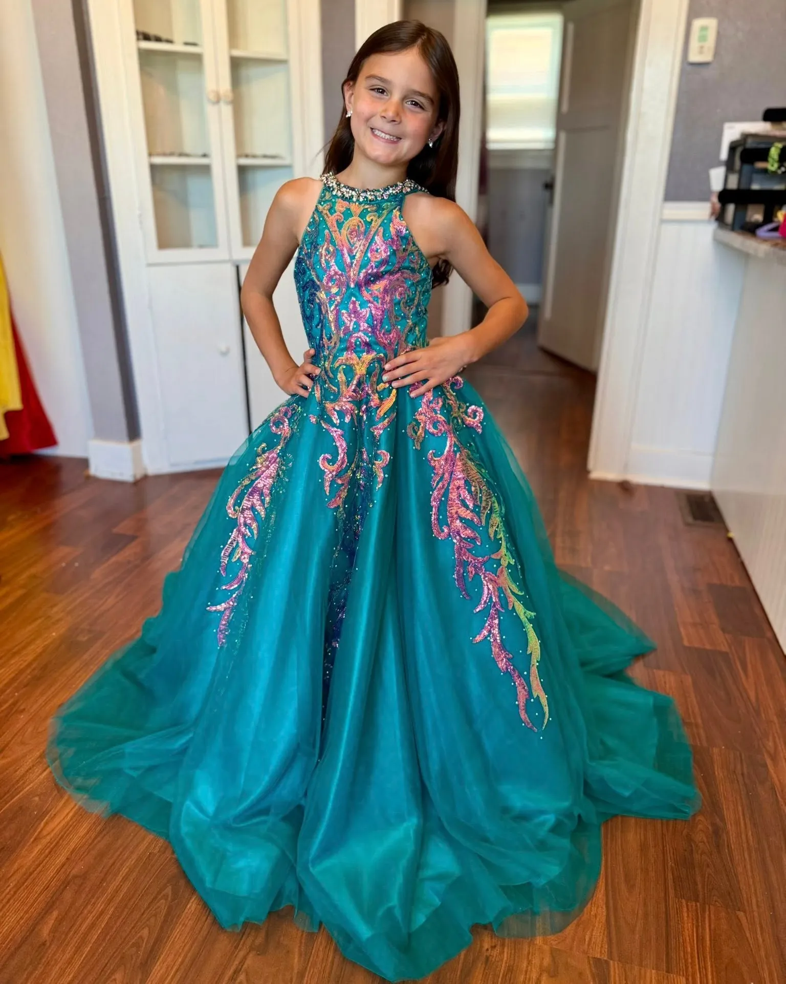 green emerald velvet dress Amazon.com: GZCYL Emerald Green Pageant Dress for Girls Sparkly Girls  Christmas Dress Long Sleeves Flower Girl: Clothing, Shoes & Jewelry main image 0