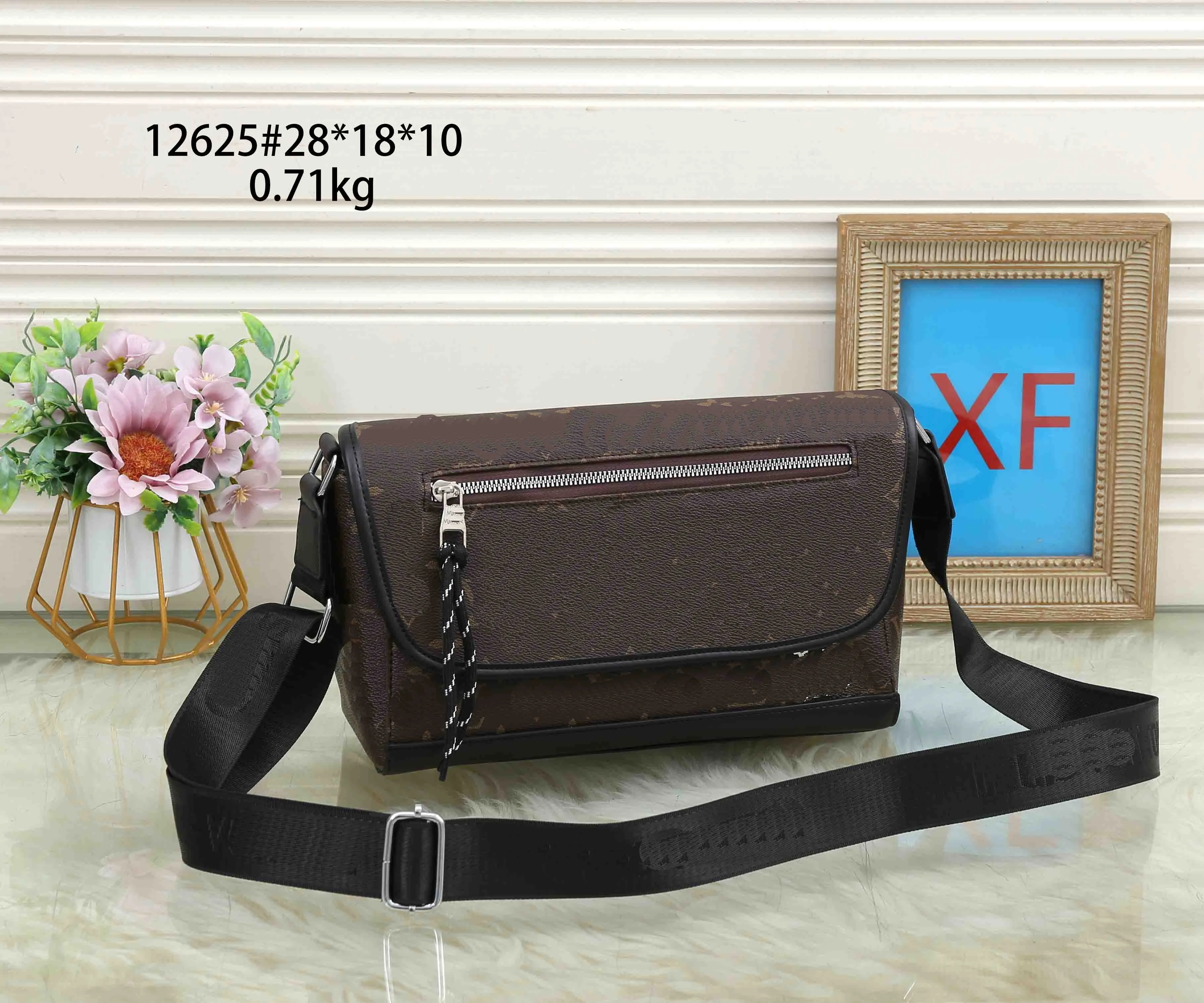 Borsa A Tracolla Donna In Nylon Leggero - Multi Tasche Con Cerniera, 28x22x11 Cm, Tracolla Regolabile