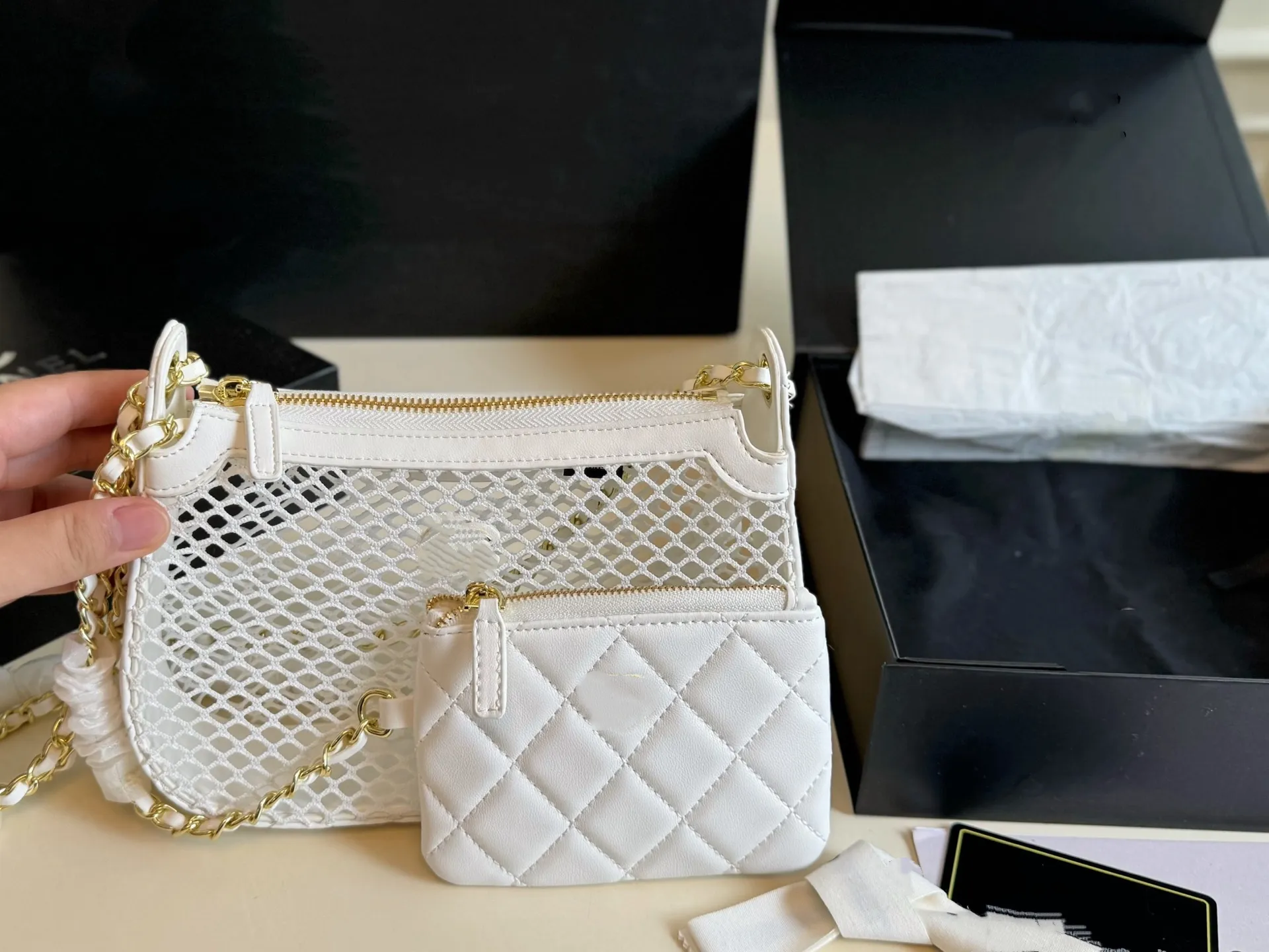 Chinese Beaded Hand Woven Pearl Cocktail Vegetable Basket Hollow Out Cutout Bucket Chain Underarm Messenger Bag