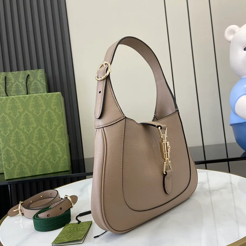 Elegant Snakeskin Pattern Shoulder Bag Chic Crossbody