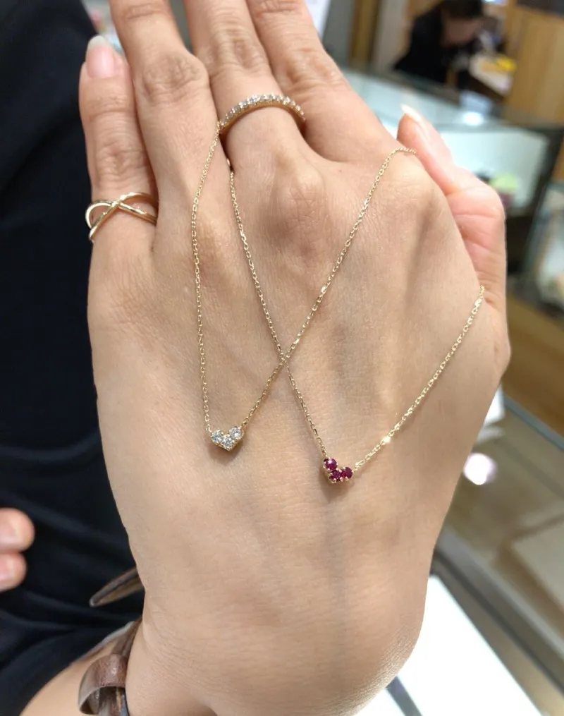 Designer Heart Necklace With Birthstone And Clavicle Chain_voghion.com