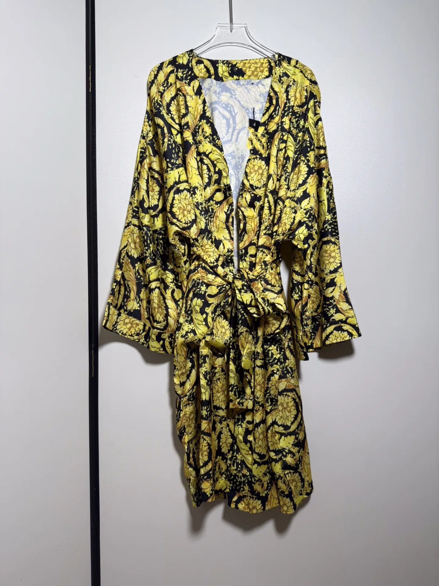 Baroque Black Gold Printed Lace Up Pajamas Unisex... From Gdy19600512 ...