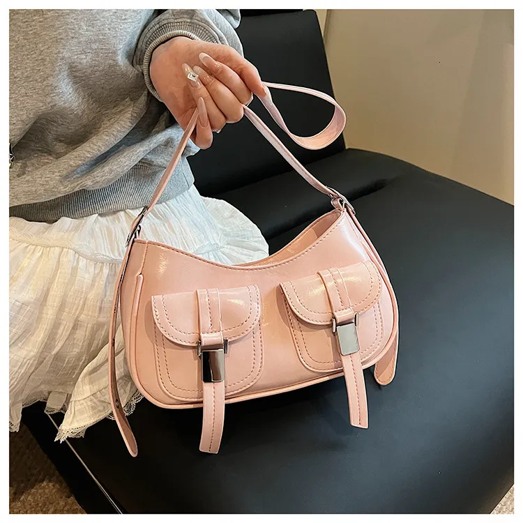 READYMADE ハンドバッグ クロスボディバッグ FENDI フェンディ GO TO Shopper Small Bag ハンドバッグ