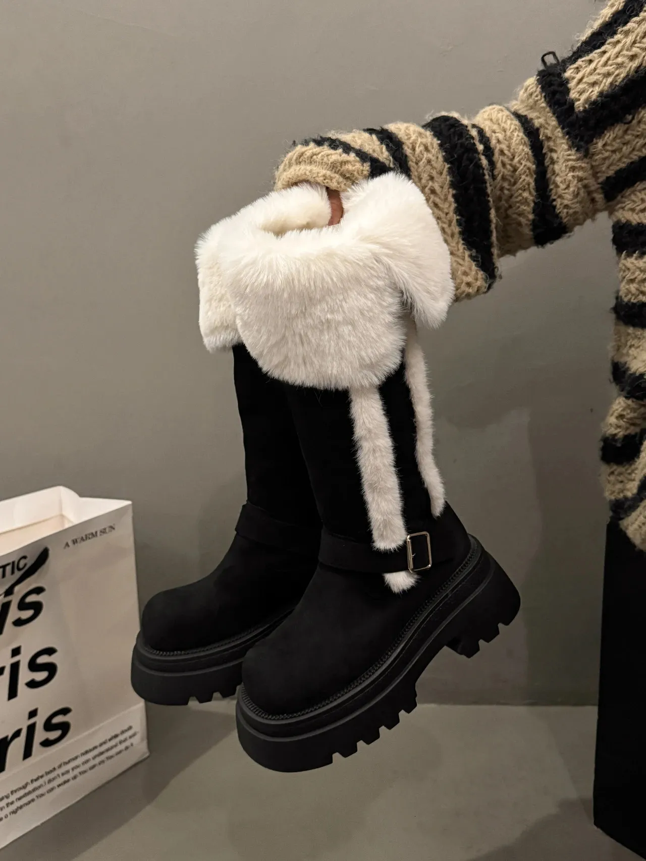 Women Snow Flats Platform Woman Warm Plush High Winter Trend Sport Casual Shoes Suede Chelsea Boots Mujer 251027_vogvips.com