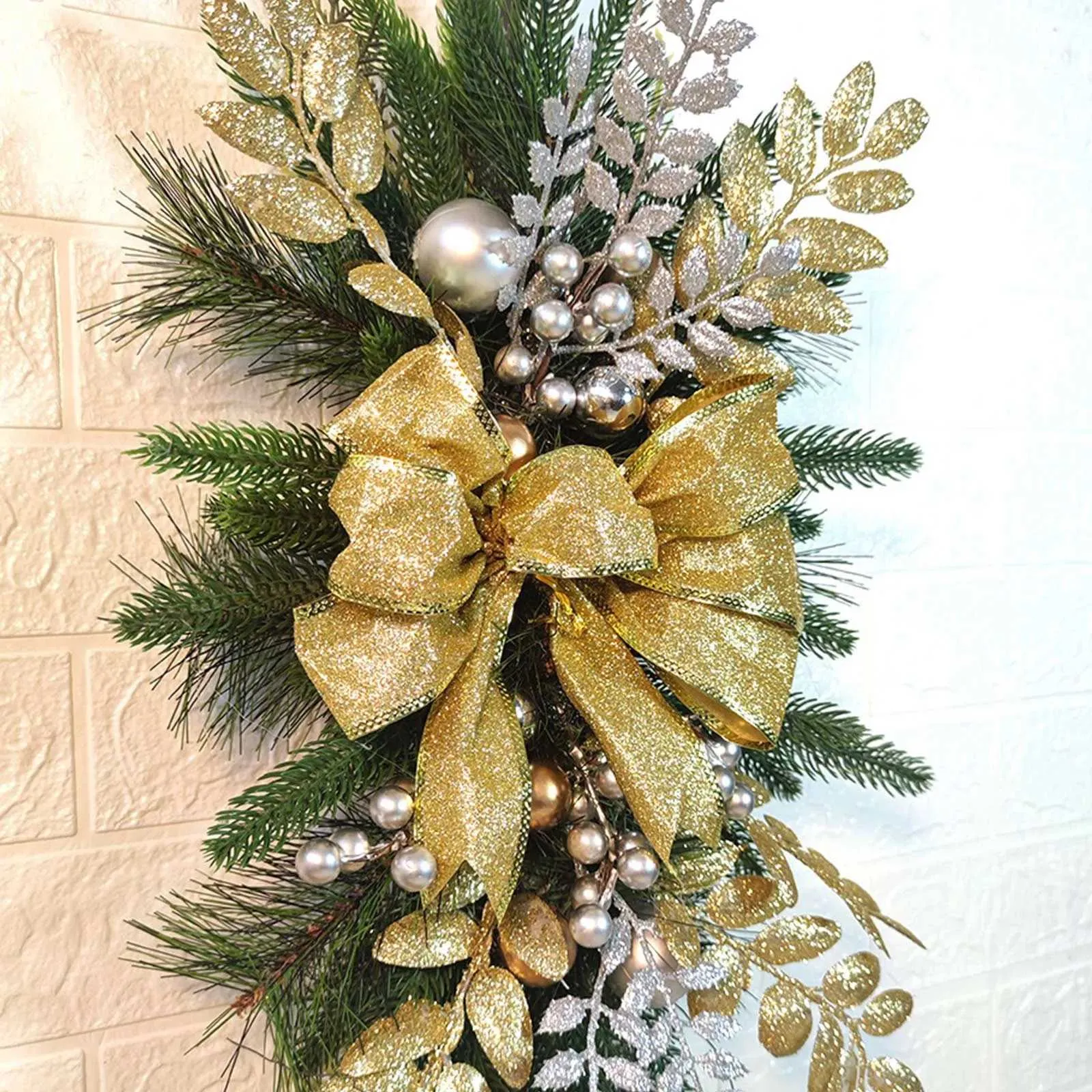 Guirnaldas Navideñas Para Puerta De Entrada Pasamanos De Escalera Navideña  Decoraciones Navideñas Guirnalda De Invierno Artificial Arco Decoración  Navideña XJ251101 De 5,44 € | DHgate, image size:1600x1600