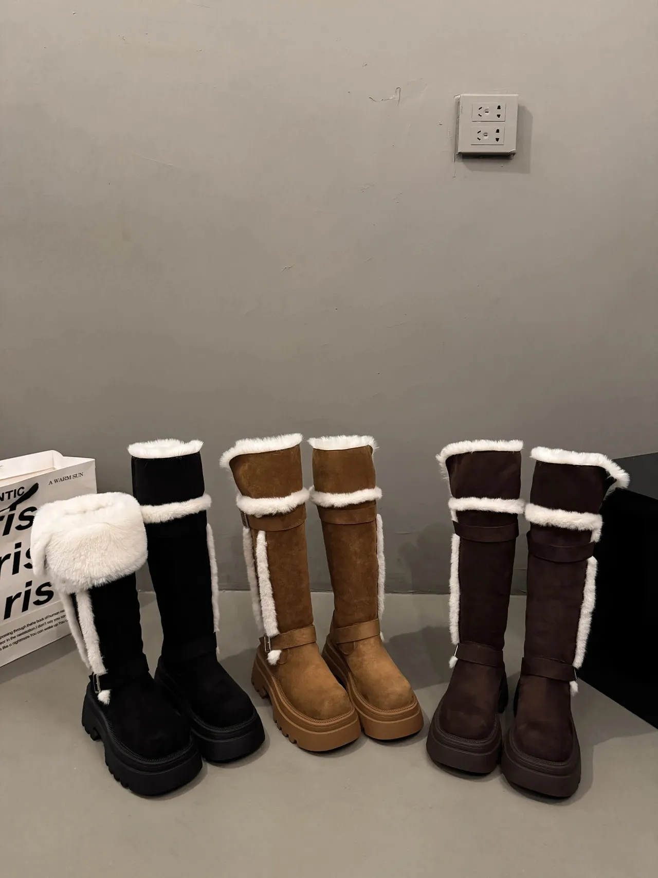 Women Snow Flats Platform Woman Warm Plush High Winter Trend Sport Casual Shoes Suede Chelsea Boots Mujer 251027_vogvips.com