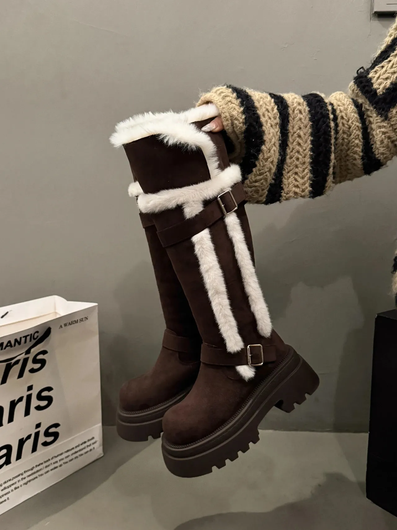 Women Snow Flats Platform Woman Warm Plush High Winter Trend Sport Casual Shoes Suede Chelsea Boots Mujer 251027_vogvips.com