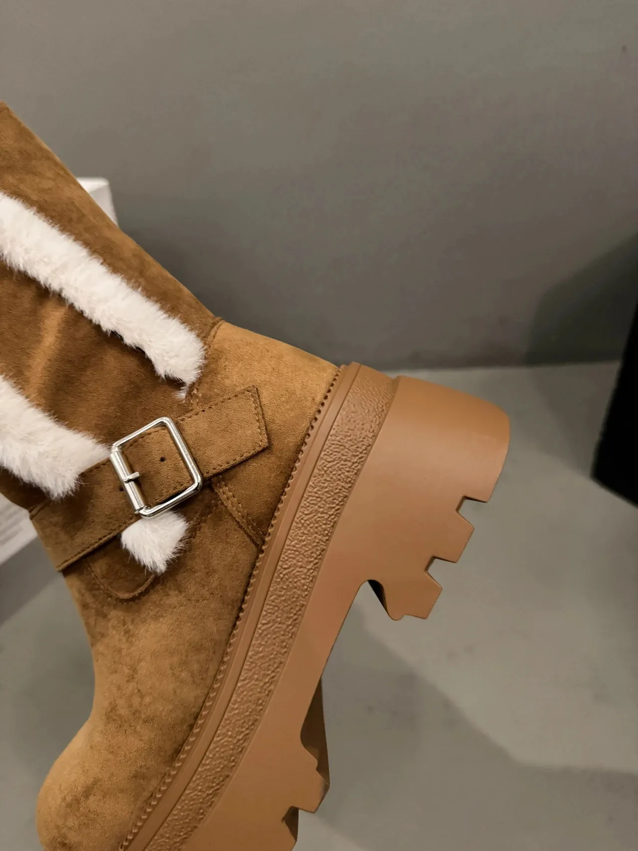 Women Snow Flats Platform Woman Warm Plush High Winter Trend Sport Casual Shoes Suede Chelsea Boots Mujer 251027_vogvips.com