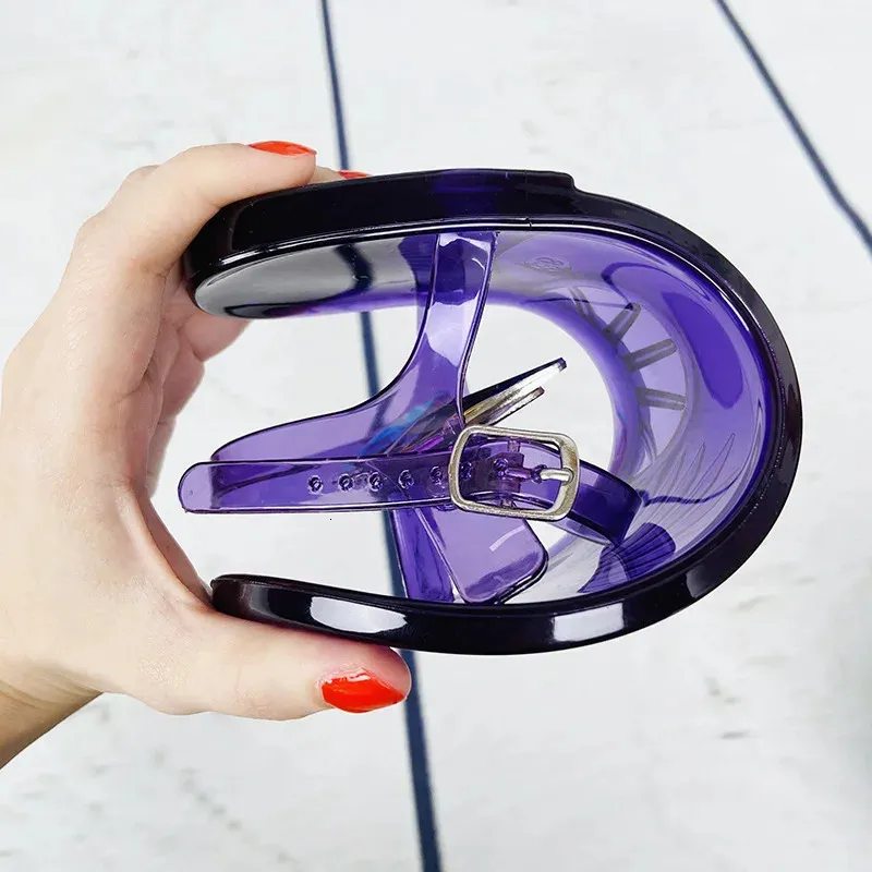 Ciabatte Jelly con farfalle, sandali da spiaggia in PVC alla moda per l'estate 250401_voghion.com