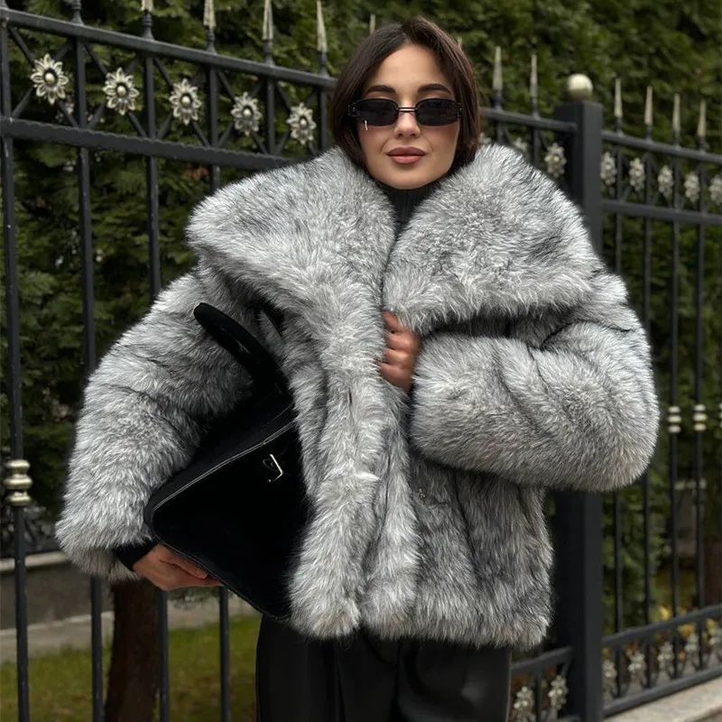 Manteau Court Femme En Fourrure De Renard Véritable - Col Grand Revers, Hiver, Neuf Avec étiquettes