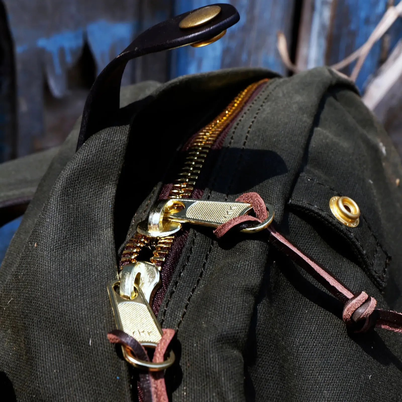 High Quality Waterproof 156inch Laptop Backpack Heavy Oil Wax Canvas Outdoor Travel Unisex School Bag With YKK Zipper_voghion.com