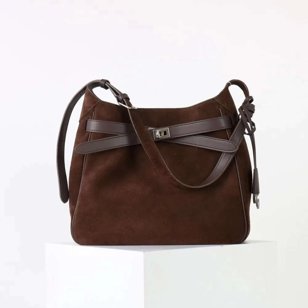 Luxury Designer Patchwork Matte Crossbody Shoulder Bucket Bag_voghion.com