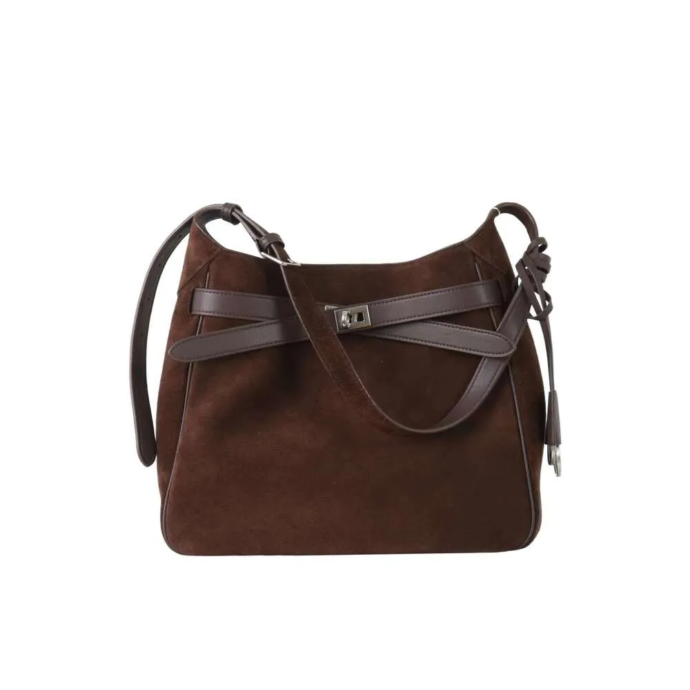 Luxury Designer's New Versatile Patchwork Matte Cross Body One Shoulder Bucket High End Commuter Large Capacity Bag_voghion.com
