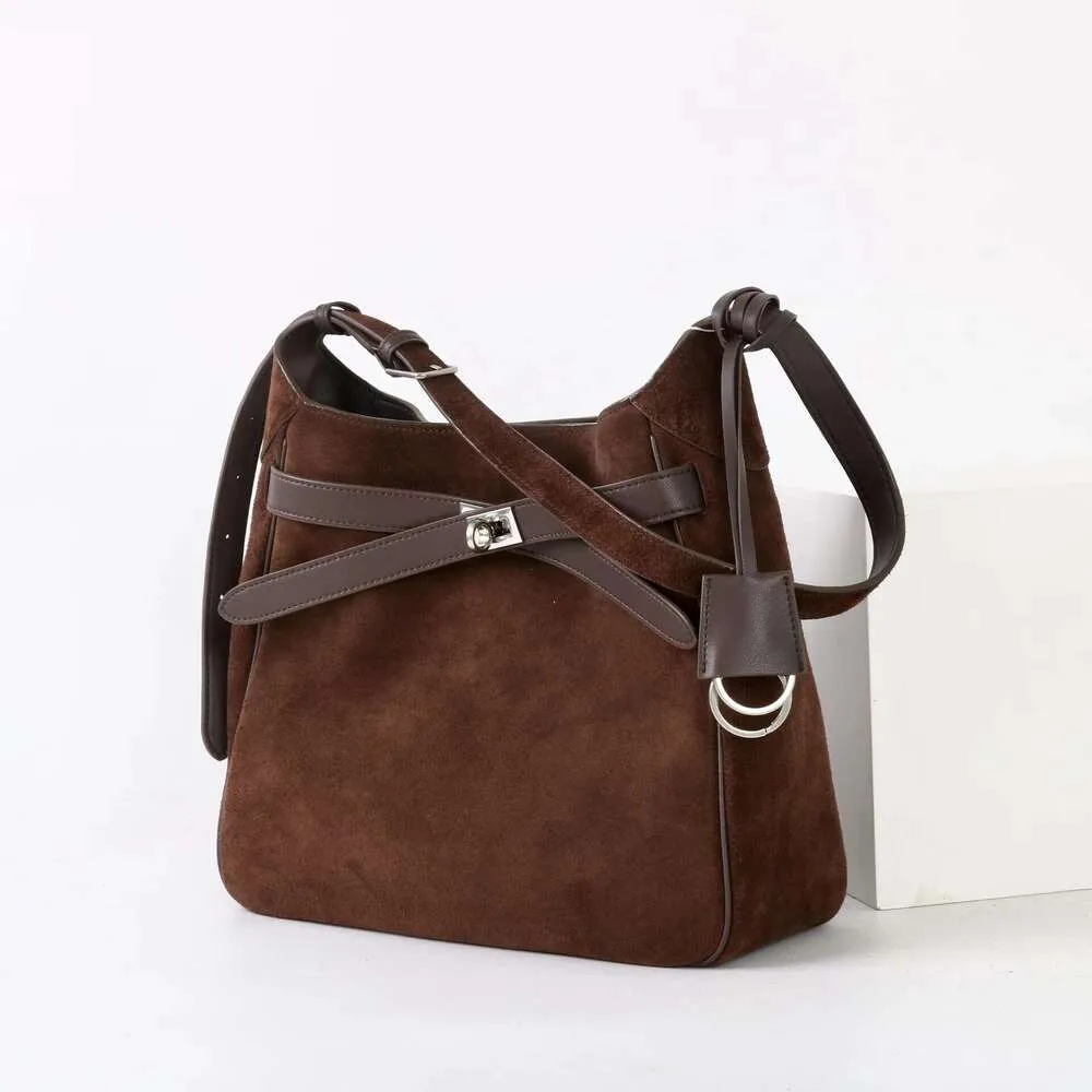 Luxury Designer Patchwork Matte Crossbody Shoulder Bucket Bag_voghion.com