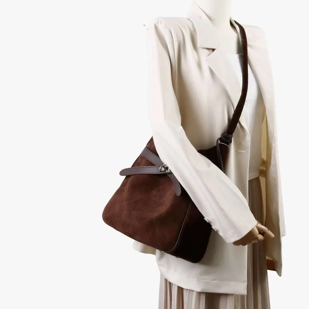 Luxury Designer Patchwork Matte Crossbody Shoulder Bucket Bag_voghion.com
