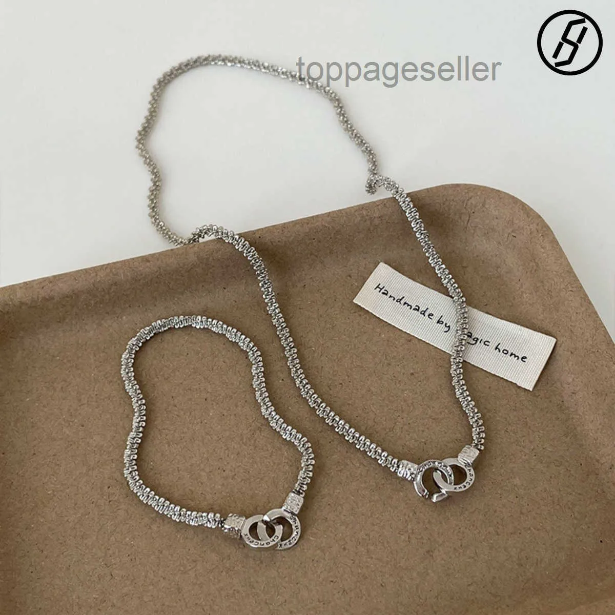 Silver Block Accessory Niche Design Broken Silver Block Double C Letter Buckle Necklace ...