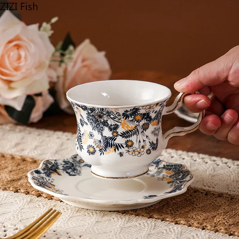 Blauweißes Porzellan Kaffeetassen Set Mit Goldrand ... Von 15,94 €