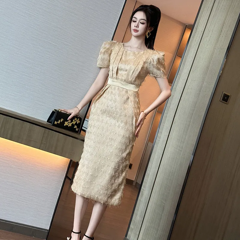 rich lady dress Try it... Wear it .. Love it...  Book ur choice now Completely stitched  Customised in all colours @rich_lady_boutique DM  https://wa.me/7621889969?text= to buy For booking ur dress plz dm or  whatsapp at +