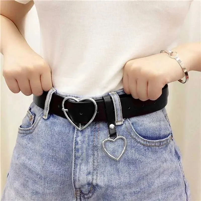 Ladies Heart-shaped Thin PU Belt with Golden Buckle 1.34 in  display picture 2