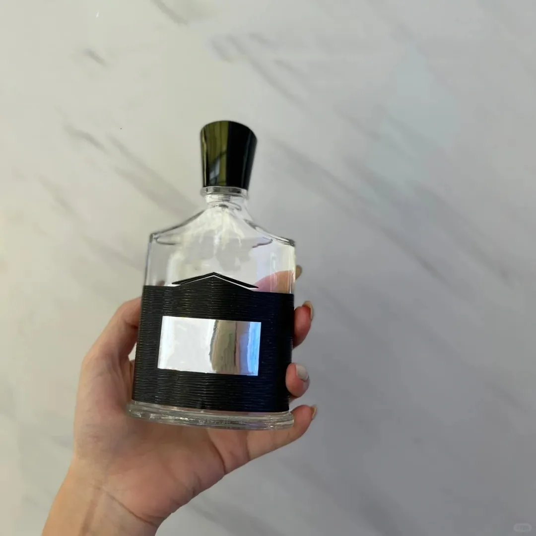 ユニセックス香水 ホワイトボトル initio paragon Initio Parfums