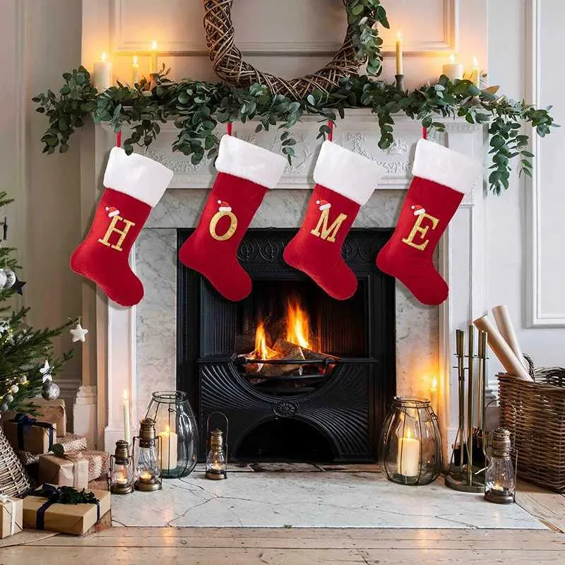 Calze Natalizie Personalizzate – Set Con Babbo Natale, Renna, Pupazzo Di Neve, Gnomo – In Lino E Tessuto Non Tessuto
