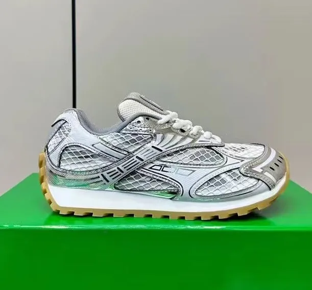 Running Shoes designer shoes daily outfit running shoes netting ventilate for men women mens trainers sneakers