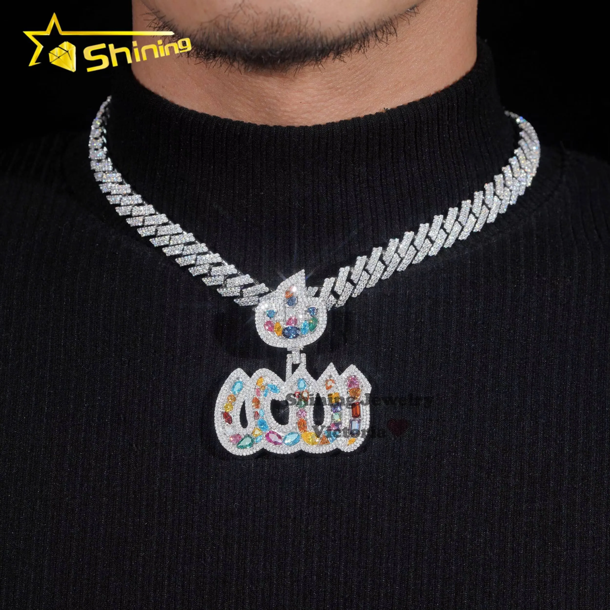 Joias personalizadas cravejadas de diamantes em prata 925, estilo hip hop, com 2 moissanitas VVS e diamantes coloridos, fogo, Alá._voghion.com