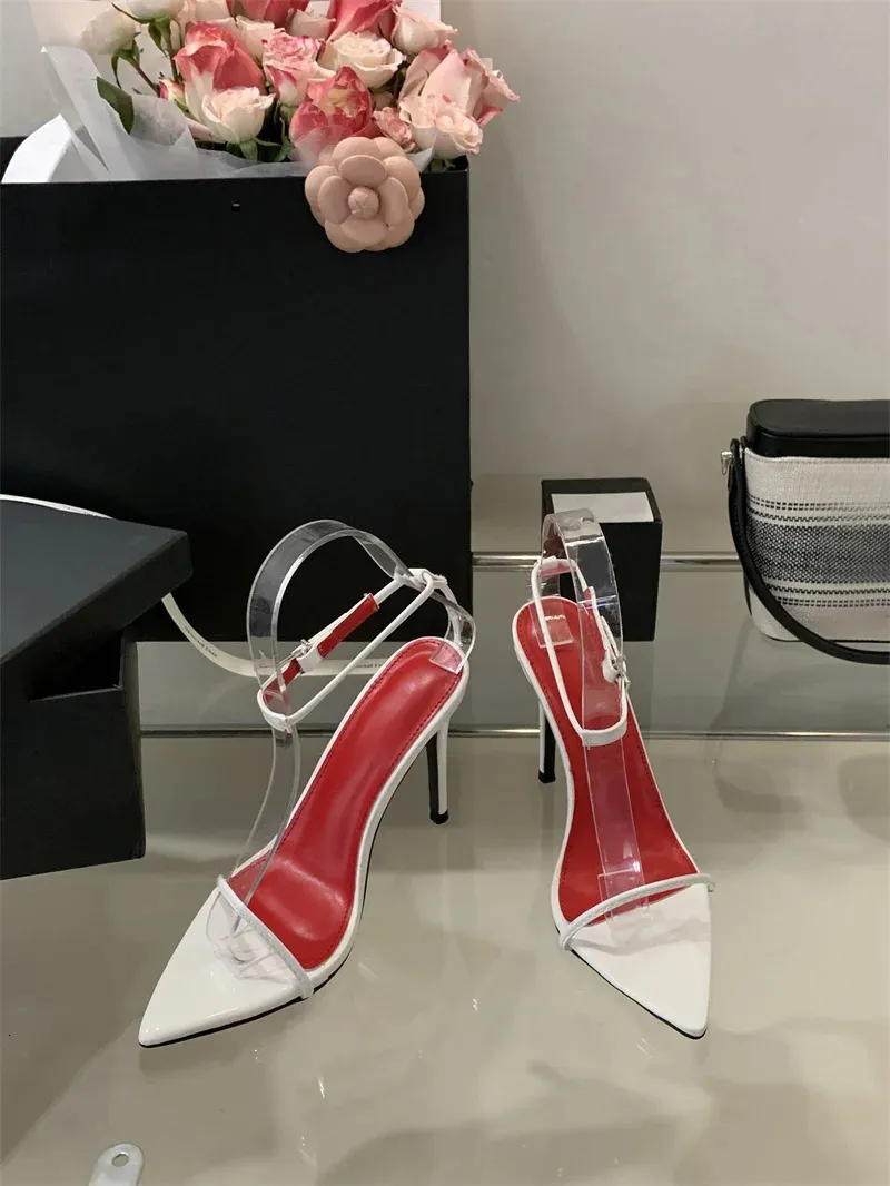Elegant White Patent Leather Ankle Strap Heels For Women Wedding_voghion.com