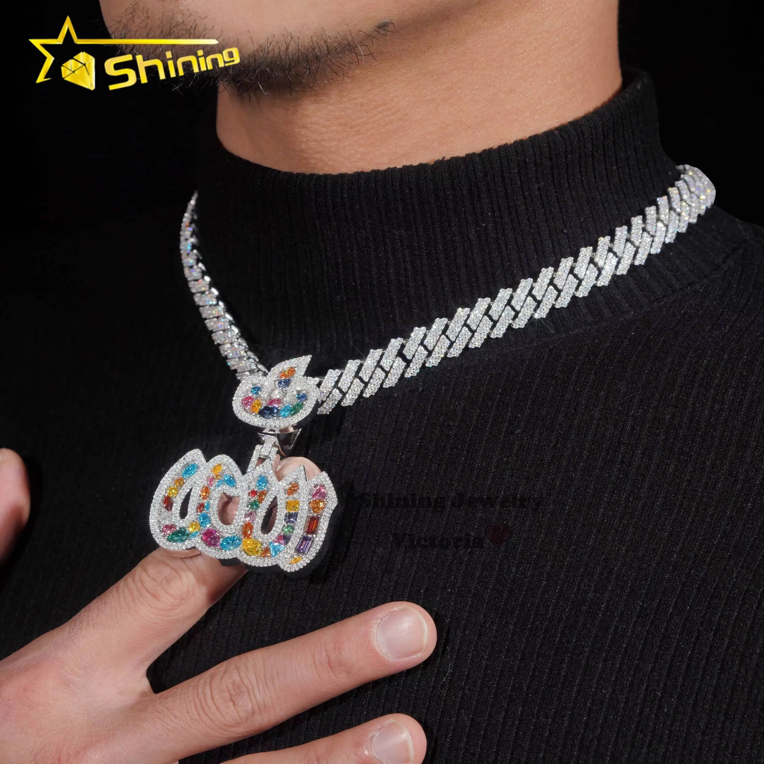 Joias personalizadas cravejadas de diamantes em prata 925, estilo hip hop, com 2 moissanitas VVS e diamantes coloridos, fogo, Alá._voghion.com