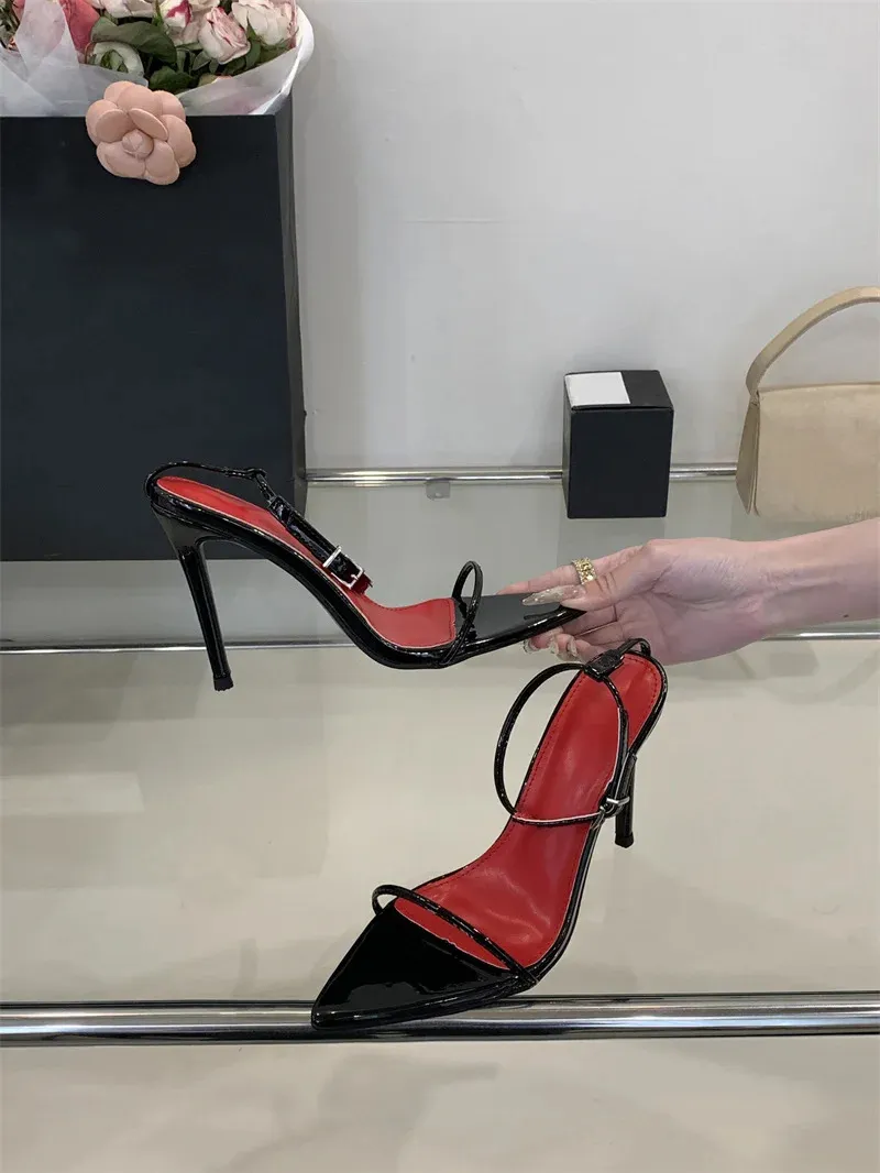 Elegant White Patent Leather Ankle Strap Heels For Women Wedding_voghion.com
