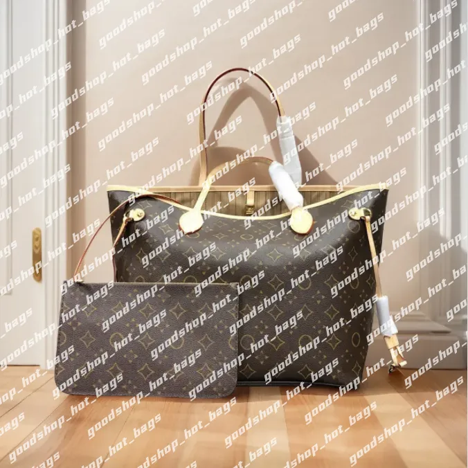 Elegante Bolso Floral: Bolsas De Bolsas De Playa De Diseñador