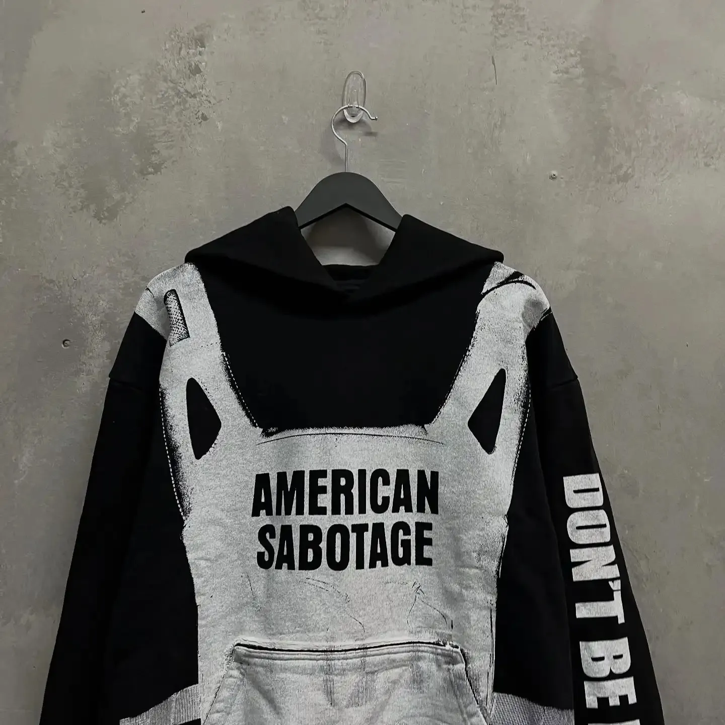 Hip Hop Sabotage Oversized Hoodie - Vintage Grunge Y2K Streetwear 
