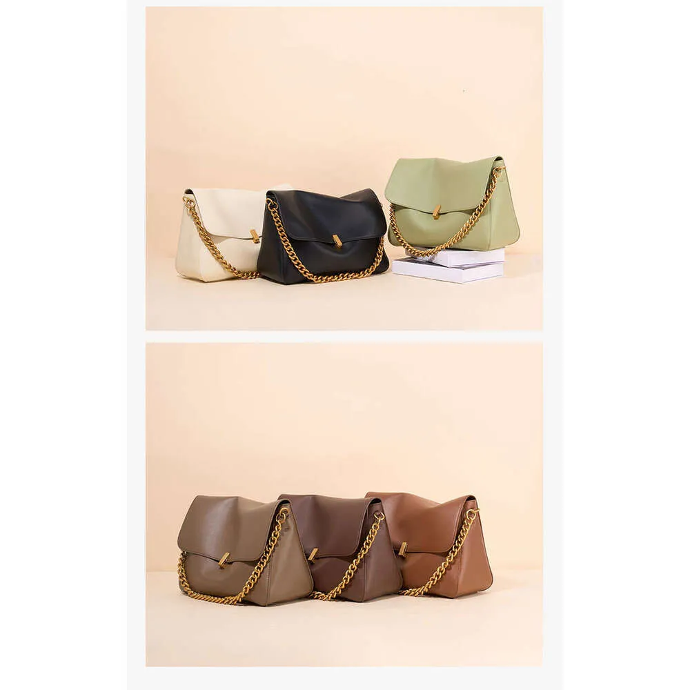 Luxury Designer Cowhide Crossbody Bag Large Capacity Chain Shoulder_voghion.com