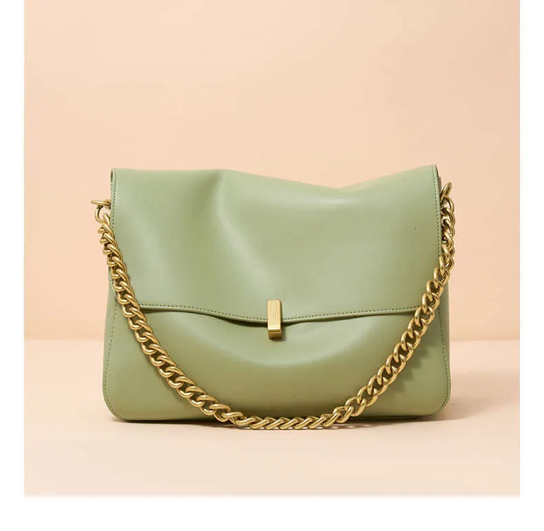 Luxury Designer Cowhide Crossbody Bag Large Capacity Chain Shoulder_voghion.com