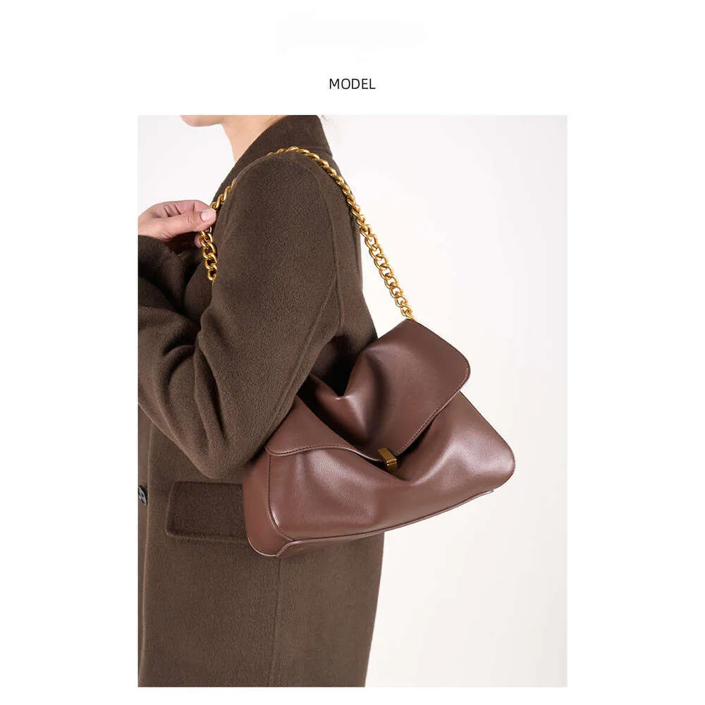 Luxury Designer Cowhide Crossbody Bag Large Capacity Chain Shoulder_voghion.com