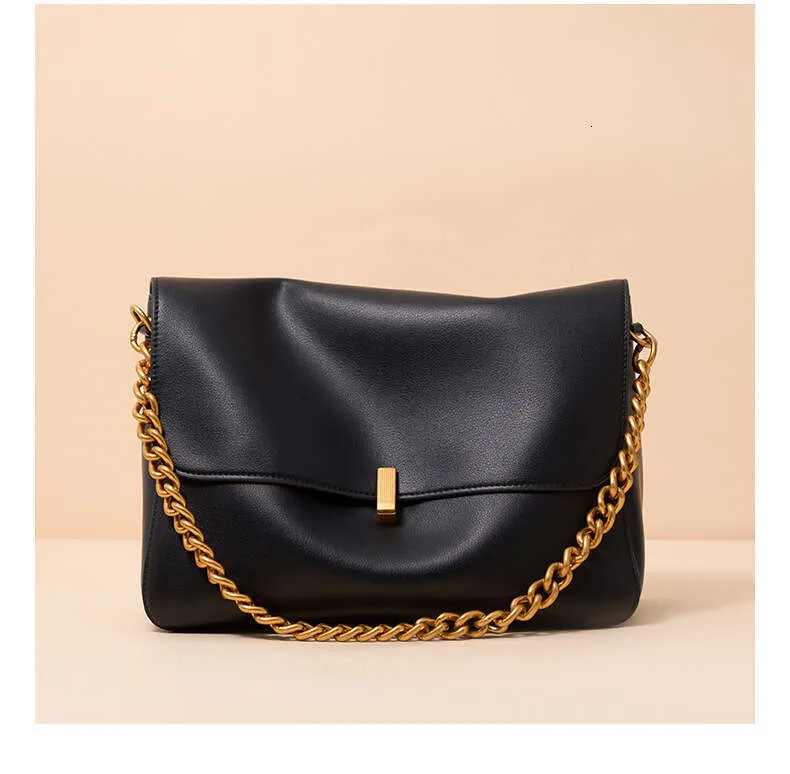 Luxury Designer Cowhide Crossbody Bag Large Capacity Chain Shoulder_voghion.com