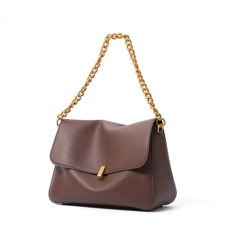 Luxury Designer Cowhide Crossbody Bag Large Capacity Chain Shoulder_voghion.com