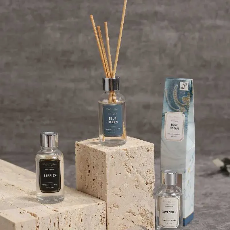 30ml Mini Aromatherapy Essential Oil Diffuser with 10cm Rattan Sticks ...