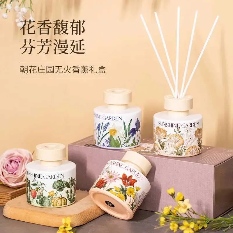 Rattan Flameless Aromatherapy Essential Oil Reed Diffuser Set with 22 ...