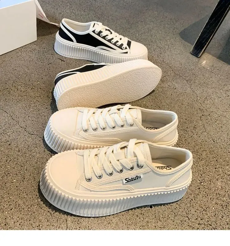 Hoge canvas sneakers voor dames met dikke zool en veters_voghion.com